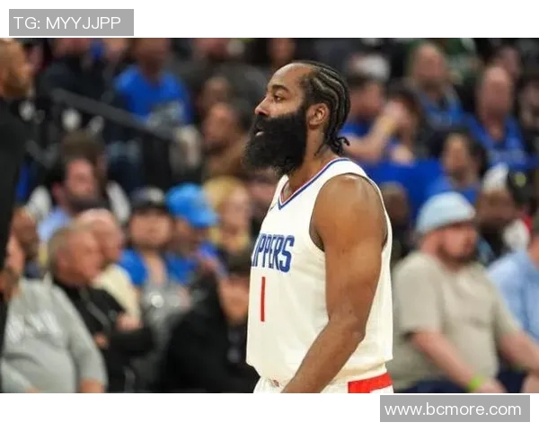 火箭队球星哈登遭遇伤病，或将缺席季后赛关键战役