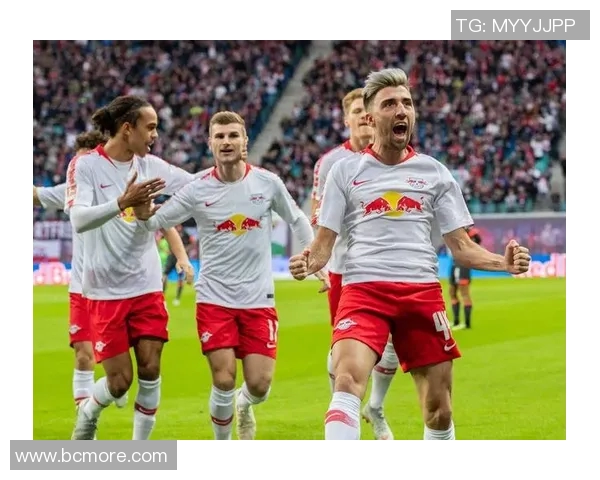 沃尔夫斯堡客场逼平多特，德甲冠军争夺进入白热化阶段