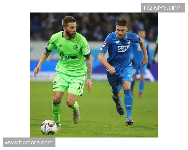 沙尔克04惊险绝杀,德甲保级形势岌岌可危 沙尔克04惊险绝杀,德甲保级形势岌岌可危